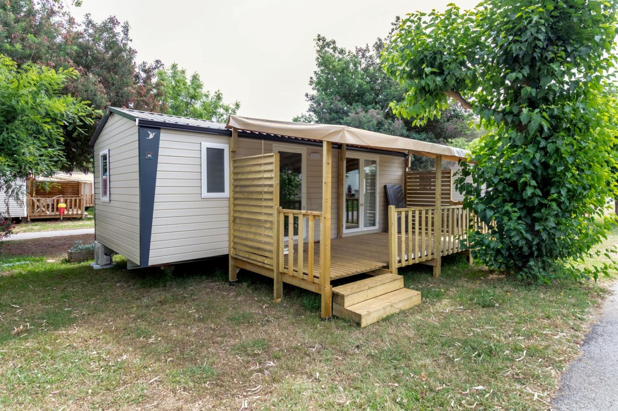 Camping Lou Cabasson 博尔马斯·莱斯·米默萨斯 外观 照片