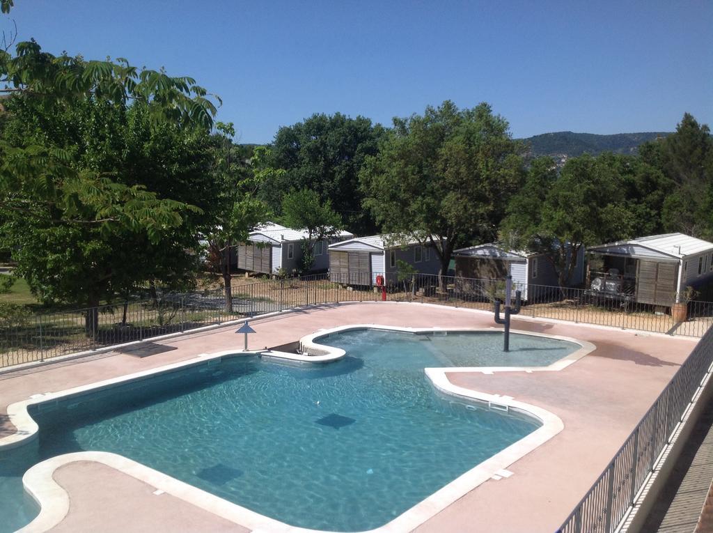Camping Lou Cabasson 博尔马斯·莱斯·米默萨斯 外观 照片